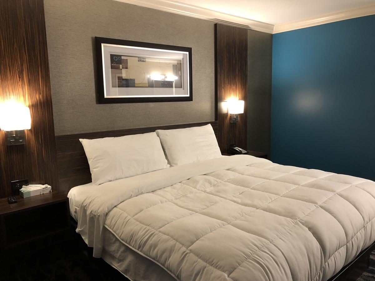 The Lincoln Hotel Philadelphia Trevose Exterior photo
